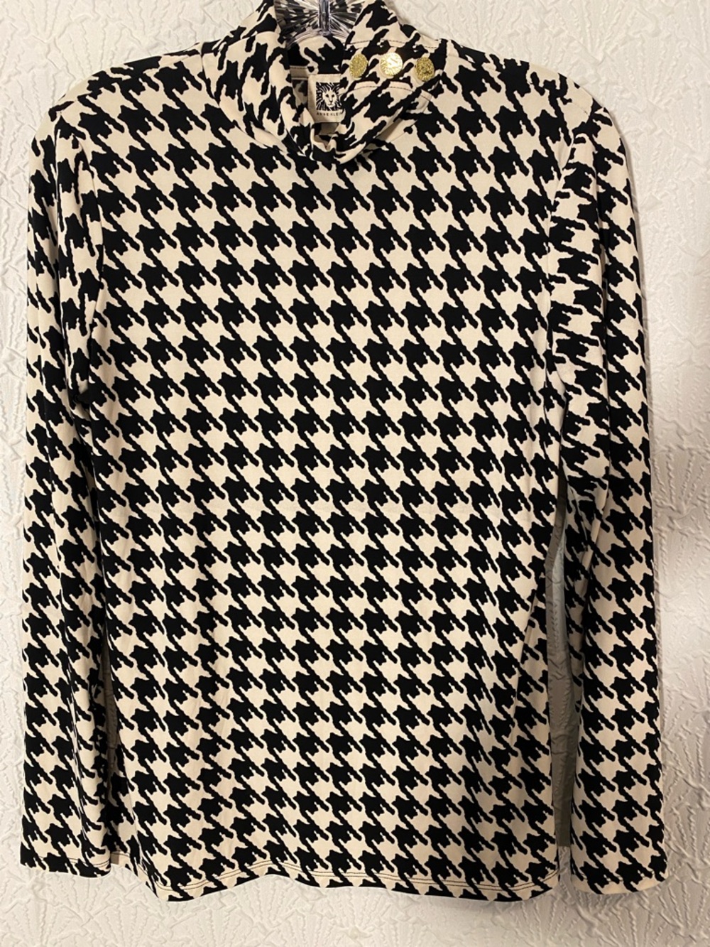 Anne Klein Black & Cream Houndstooth Turtleneck Polyester Blend Blouse Luxury